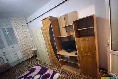 CET, garsoniera, mobilata, etaj 3, gaze, inchirieri Constanta - 3