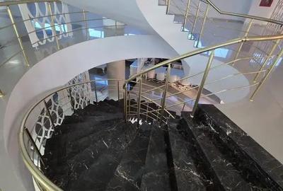 Spațiu comercial, de 3,500 mp, în Unirii - 12
