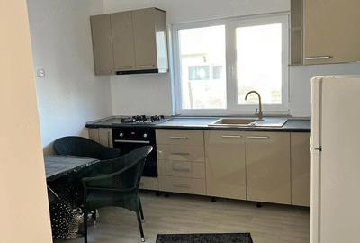 Apartament cu 2 camere decomandat în Central - 1