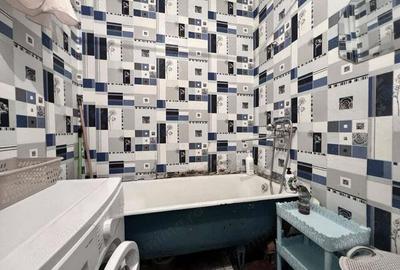 Se ofera spre inchiriere un apartament decomandat cu 2 camere, situat in zona 13 Septembrie . - 1