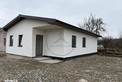 Casă cu 4 camere cu Teren 300 Mp în Central - 9