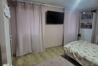 Casă cu 5 camere cu Teren 568 Mp în Gării - 3