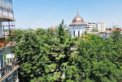 Apartament cu 3 camere decomandat în Orizont