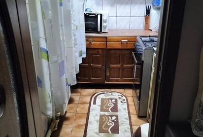 Apartament cu 2 camere semidecomandat în Caracal - 2