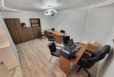 Apartament cu 5 camere decomandat în Spitalul Județean - 14