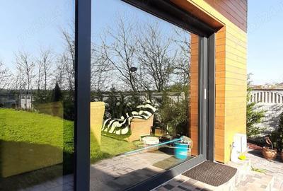 Casă cu 5 camere în Central