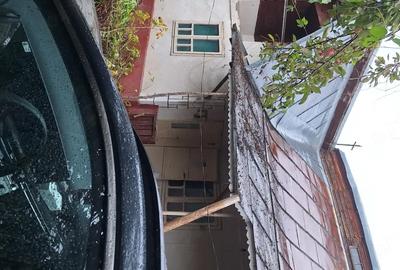 Casă cu Teren 960 Mp în Bâlca - 8