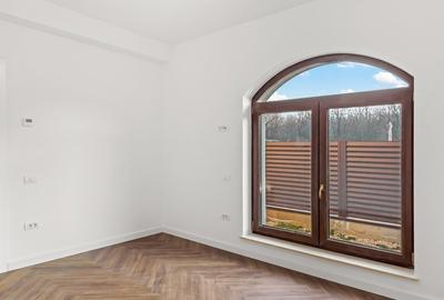 Vila de lux cu piscina, cartier rezidential, disponibila imediat - 29
