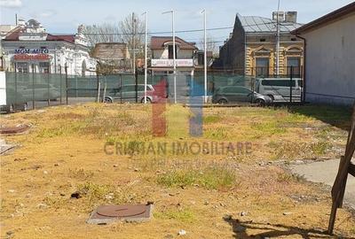 Teren de 691 mp, în Central - 1