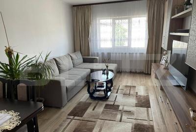 Apartament 3 camere, 75 mp, modern, complet mobilat Zona - 10