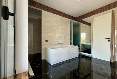 Vila cu 5 camere  *366mp* / Curte privată *315mp* / Pipera - Lake View - 45