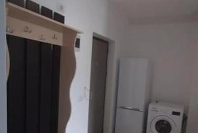 Garsonieră în Apărătorii Patriei