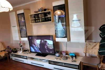 Apartament 2 camere, zona Micro14 , cu acoperis si balcon inchis - 2