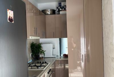 Apartament cu 2 camere decomandat în Andronache - 2