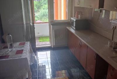 Garsonieră decomandată în Plopilor - 8