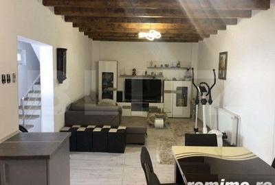 Casă cu 3 camere cu Teren 200 Mp în Central - 6