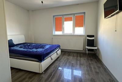 Apartament cu 2 camere decomandat în Uiești - 4