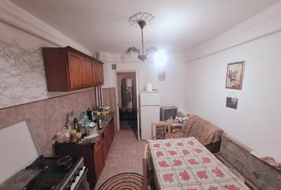 Targu Frumos, Iasi, vand apartament cu 3 camere renovat mobil - 2