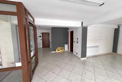 Spațiu comercial, de 53 mp, în Exterior Vest - 2