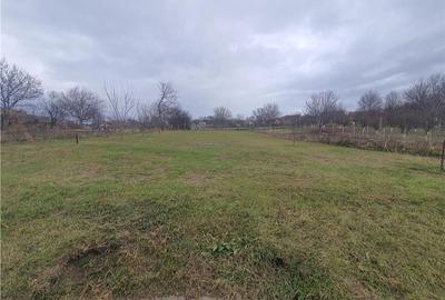 Casă cu 4 camere cu Canalizare în Slimnic - 29