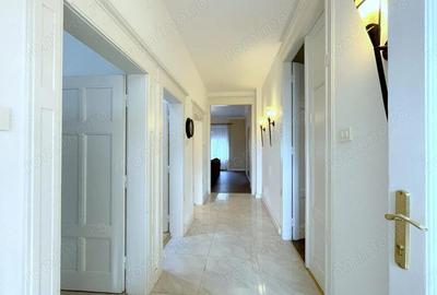 Apartament cu 3 camere semidecomandat în Sinaia - 15