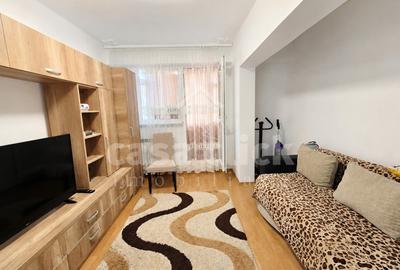 Apartament cu 2 camere decomandat în Micro 14