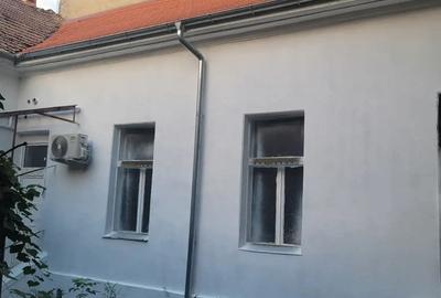 Proprietar vand apartament zona Balcescu - 5