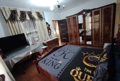 Casă individuală cu 5 camere cu Canalizare în Central - 15