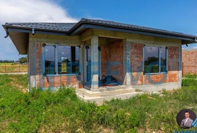 Casa/Vila noua de vanzare in Lilieci, Bacau - 2