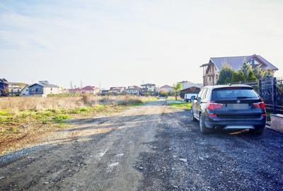 Teren langa case cu dubla deschidere si utilitati aproape - 8