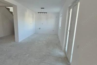 CASĂ  DUPLEX LUMINA P+1/ CONSTRUITA PENTRU LOCUINTA PROPRIE/ LA CHEIE / - 5
