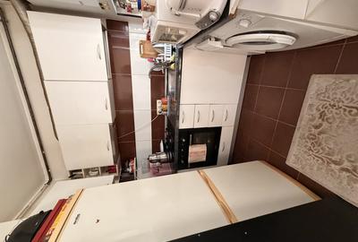 Apartament cu 2 camere decomandat în Prelungirea Ferentari - 8