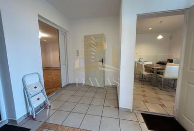 Spatiu ideal pentru birou sau locuit | Parcare | Piata Fraternitatii - 19