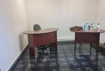 Spațiu comercial, de 50 mp, în Central - 2