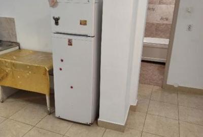 Apartament cu 2 camere decomandat în Km 5