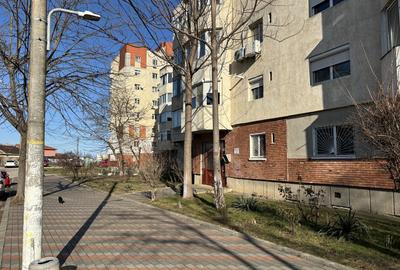 Apartament decomandat în Central