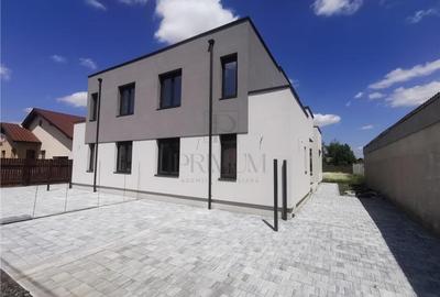 Duplex personalizare interioara - toate utilitatile - spatios - dormitor la part - 1