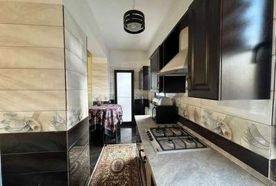 Apartament cu 3 camere decomandat în Calea Călărașilor - 7