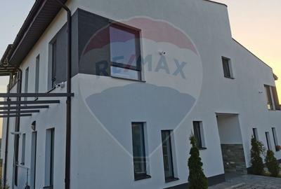 Casa 4 camere de inchiriat in Borhanci