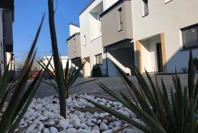 Vila superba in complex rezidential nou in Tunari - 11
