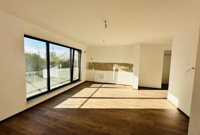 Apartament cu 3 camere semidecomandat în Dămăroaia - 2