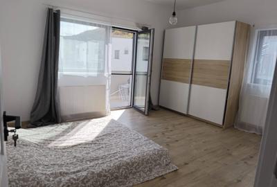 Duplex cu 4 camere cu Canalizare în Florești - 5