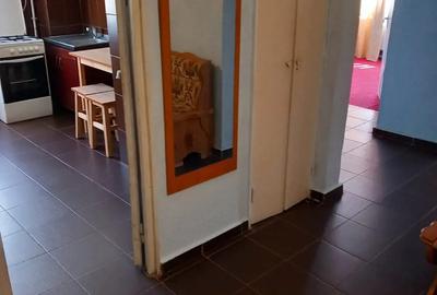 Vand apartament cu 3 camere in ora?ul Bumbe?ti-Jiu - 1