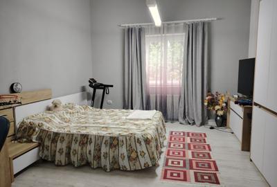 Casă cu 3 camere în Ghioroc - 7
