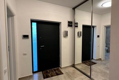 Casă cu 4 camere în Balotești