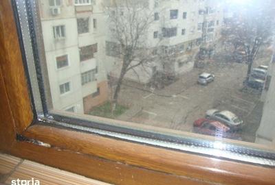 Apartament cu 2 camere decomandat în Balta Albă - 1