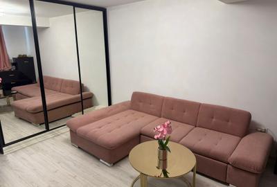 Garsonieră decomandată, mobilată în Sud - 3