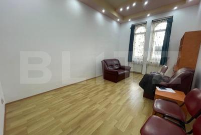 Spatiu de birou, 60 mp, parcare, tavan inalt, zona Horea - 1