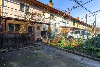 Casă cu 3 camere cu Teren 492 Mp în Tractorul - 7