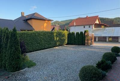 Casă cu 4 camere în Central - 5